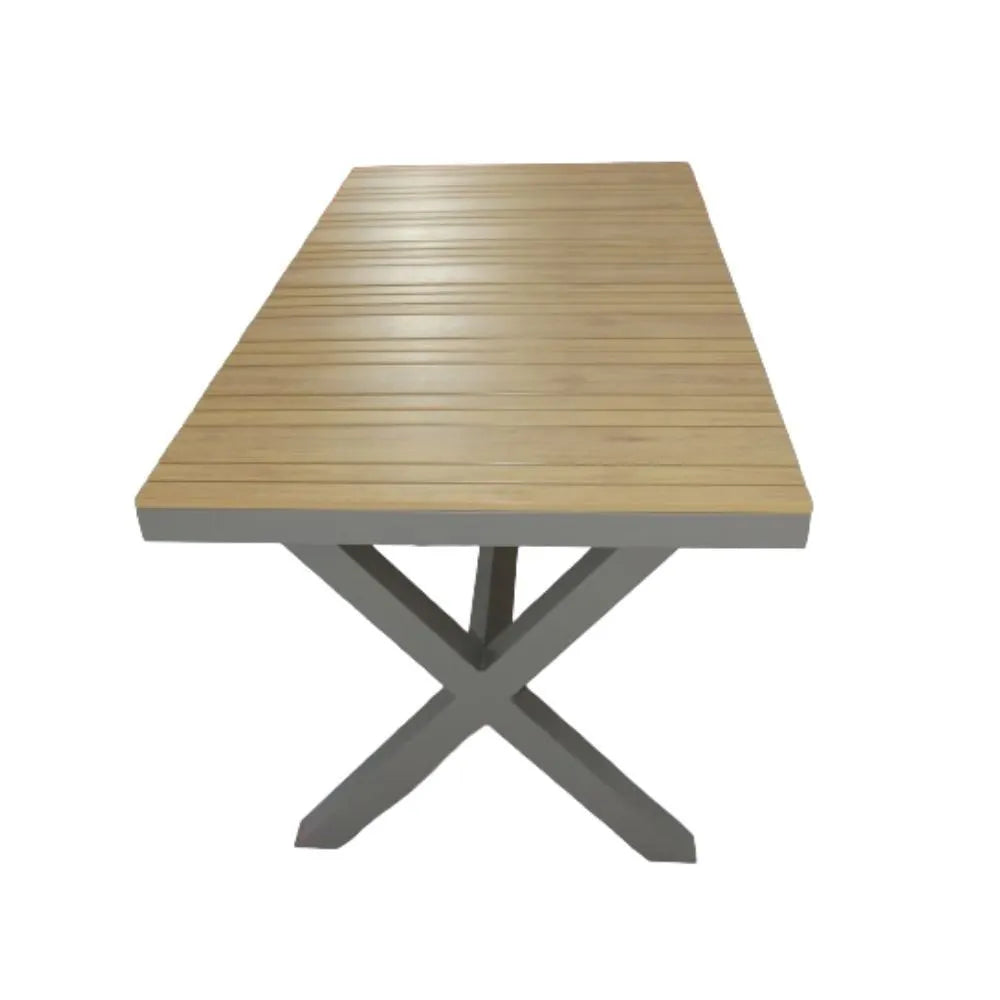 Aluminum Outdoor Dining Table for 6 People – Stylish &amp; Weather-Resistant