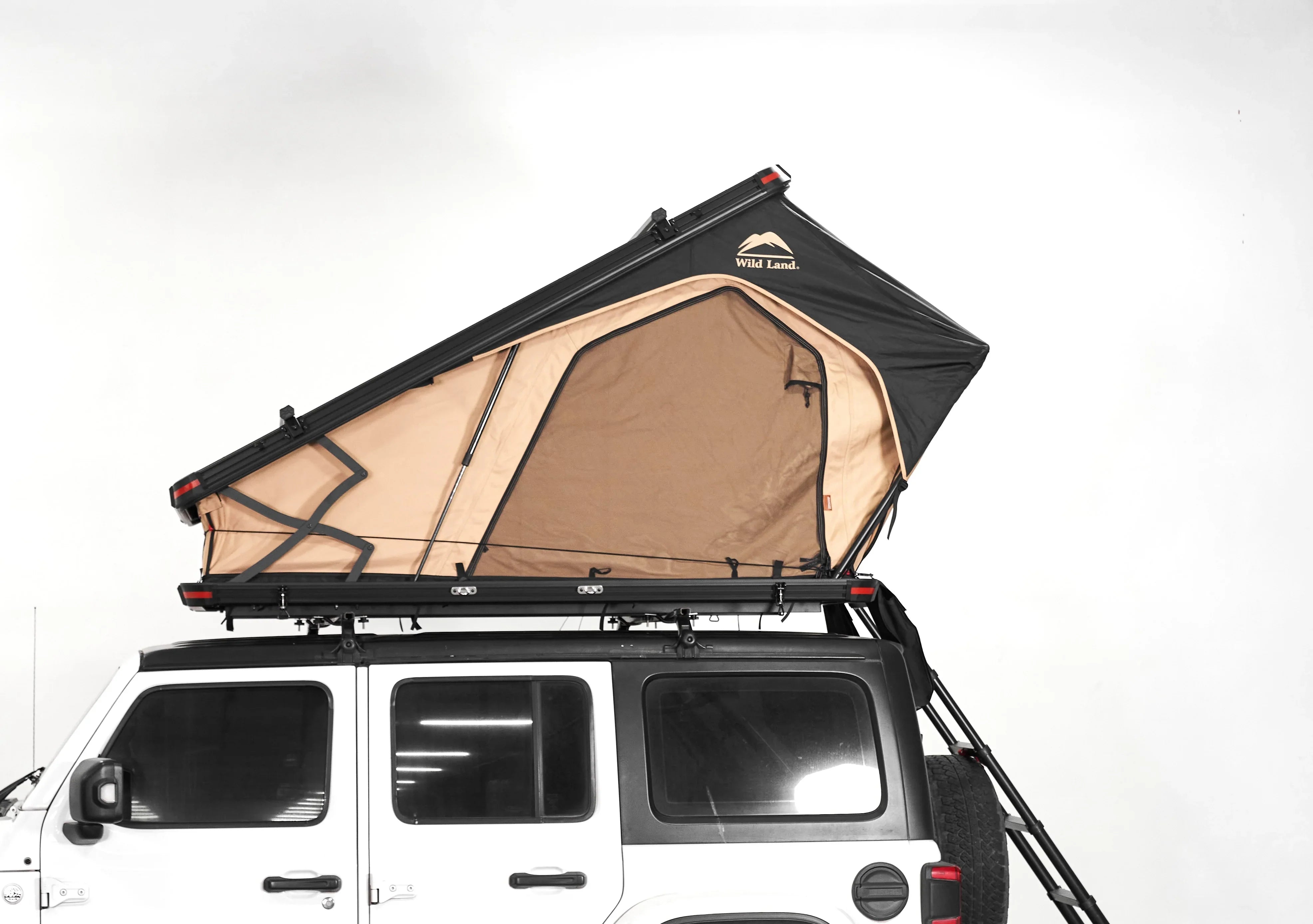 Camping Roof Tent Triangle Hard Shell Aluminum Car Roof Top Tent Bush Cruiser V2 Pro