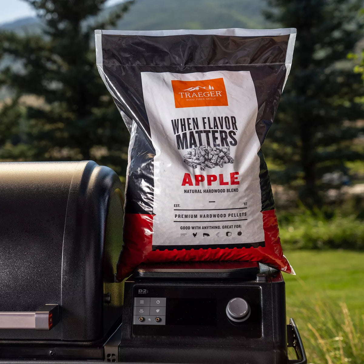 Traeger Wood Pellets | 9kg | Hickory, Mesquite, Apple, Pecan, Cherry & Signature Blend