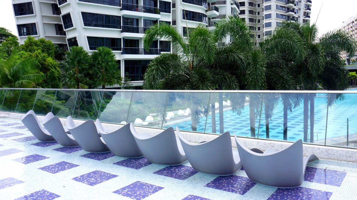 In-Pool Sun Lounger | HDPE Tanning Ledge Chair | Waterproof & UV-Resistant