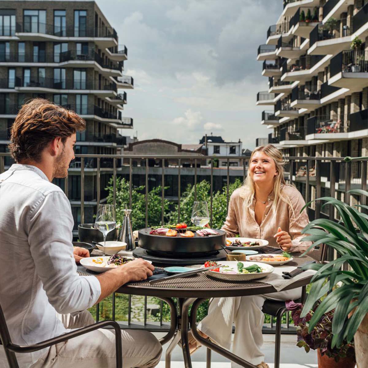 OFYR Tablo | Tabletop Outdoor Cooking Unit | Black Coated Steel | Ø 46.5cm